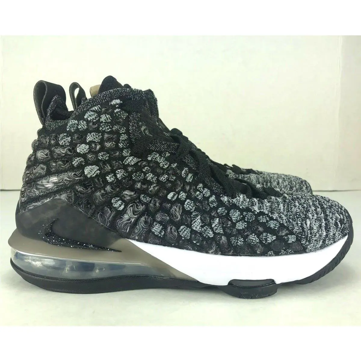 Nike shoes - Nike LeBron 17 - LeBron - BQ5594-002 - Black, Manufacturer: Black, White, Grey 9