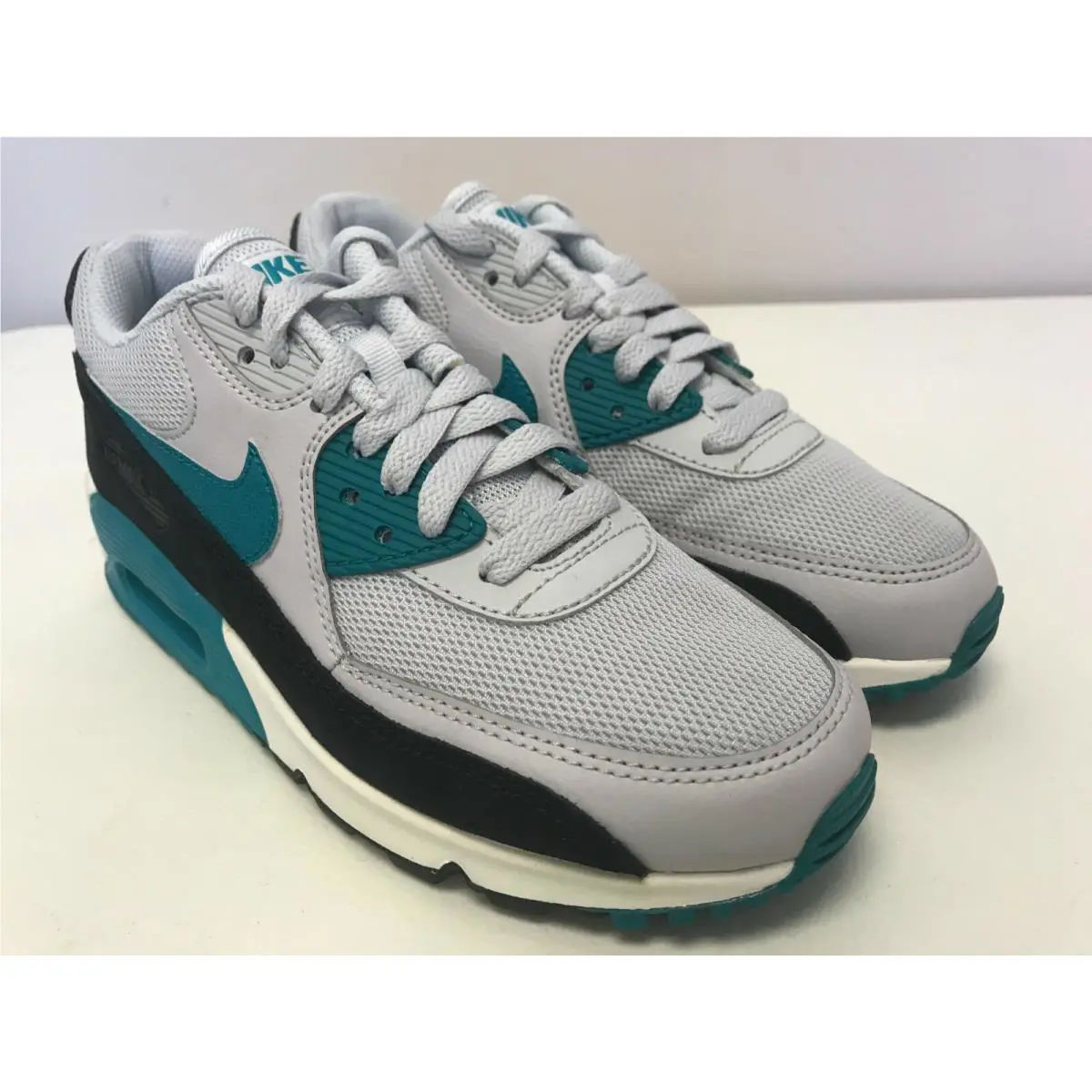 Nike shoes - Gray 0