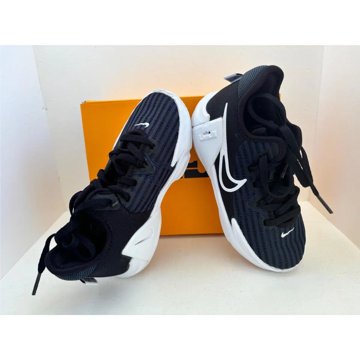 Nike shoes - Nike LeBron Witness - LeBron Witness - DD0424-002 - BLACK/WHITE-DARK OBSIDIAN 4