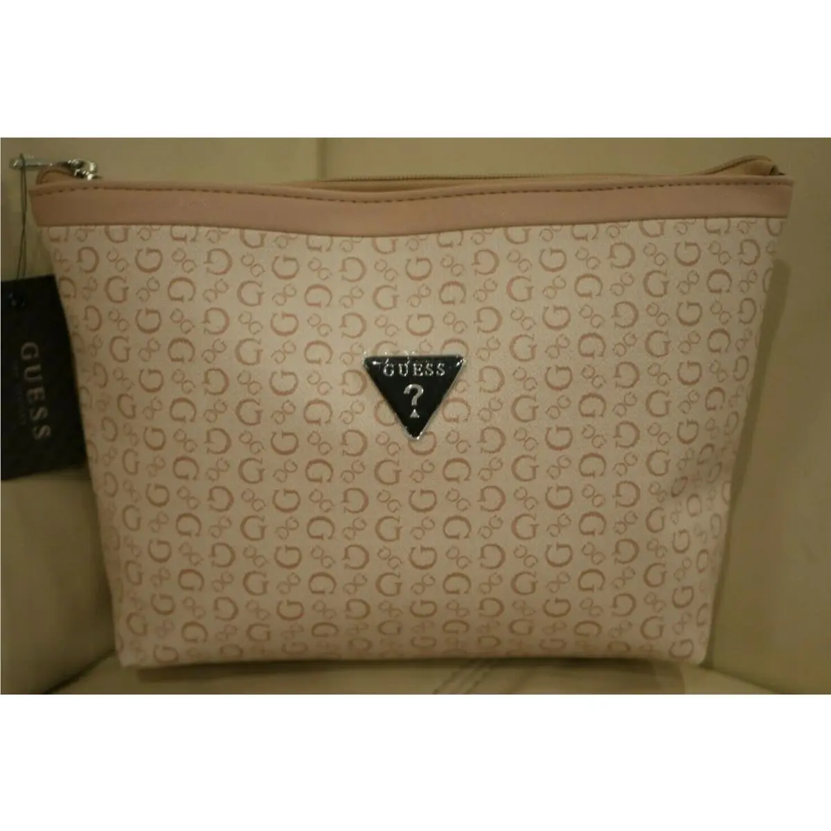 WT Women`s Guess Light Rose Bag Large Cosmetic Junction Travel Make UP Case