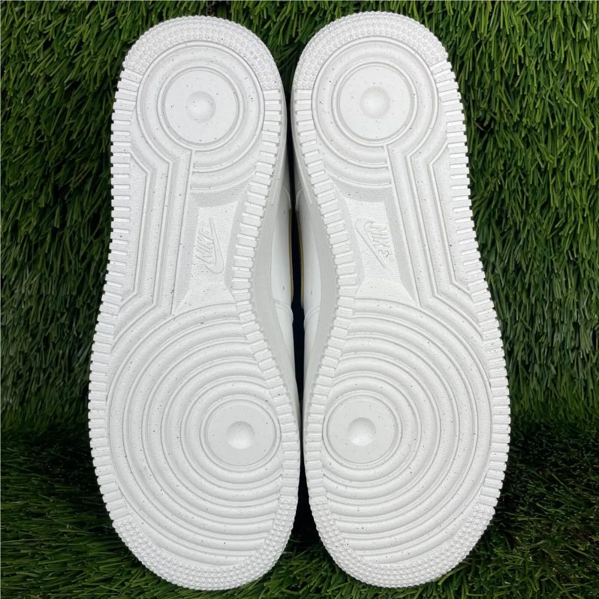 Nike shoes - Nike Air Force 1 - Air Force - Dv3808-101 - White 9