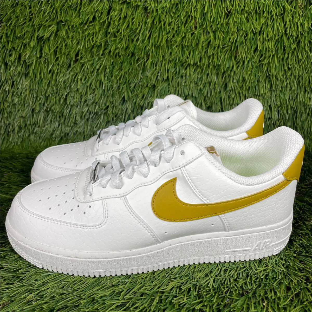 Nike shoes - Nike Air Force 1 - Air Force - Dv3808-101 - White 0
