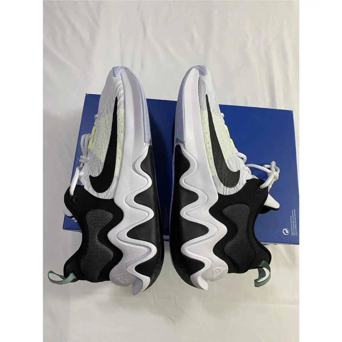 Nike shoes - Nike Giannis Immortality - Giannis Immortality - DM0825-101 - White 3