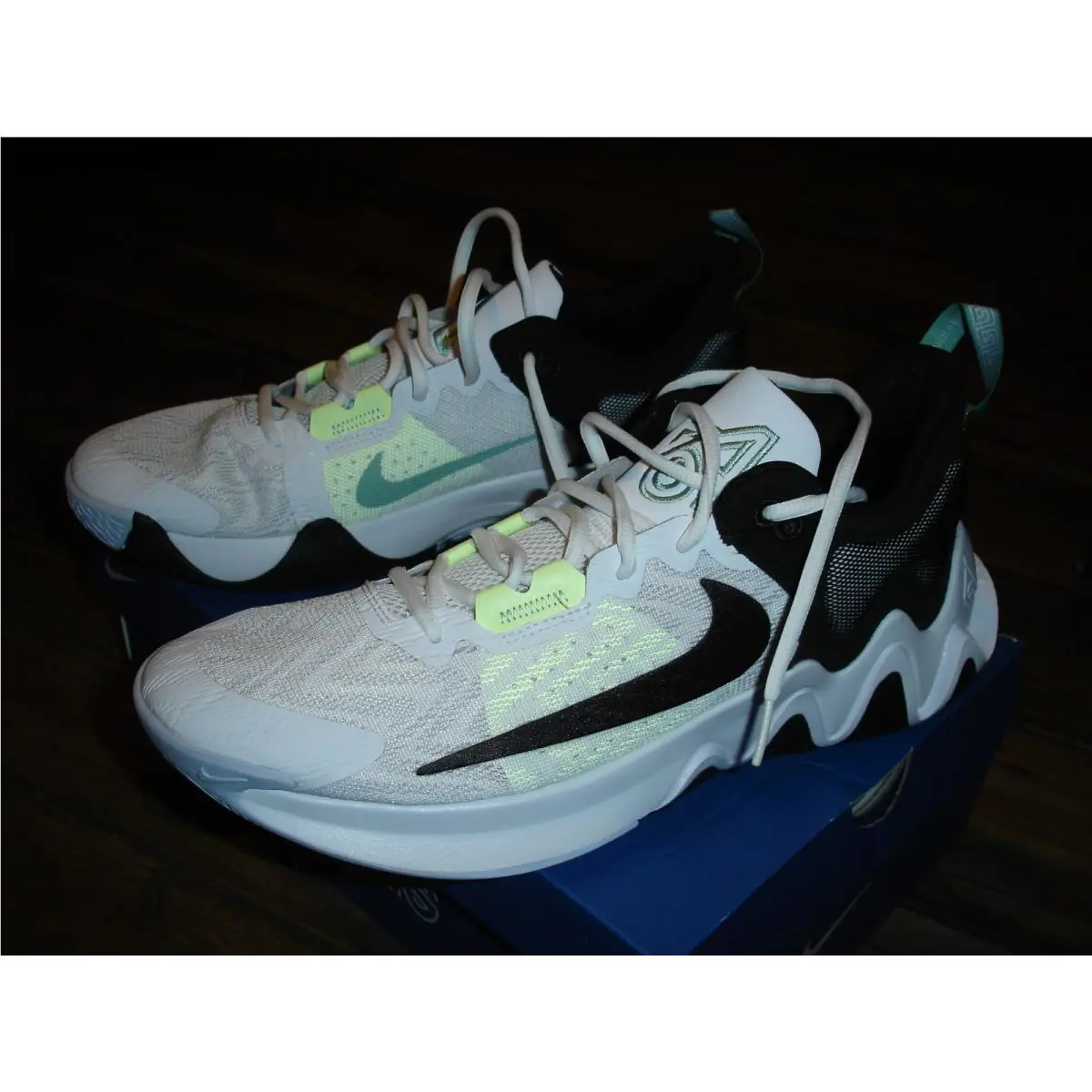 Nike shoes - Nike Giannis Immortality - Giannis Immortality - DM0825-101 - White 1