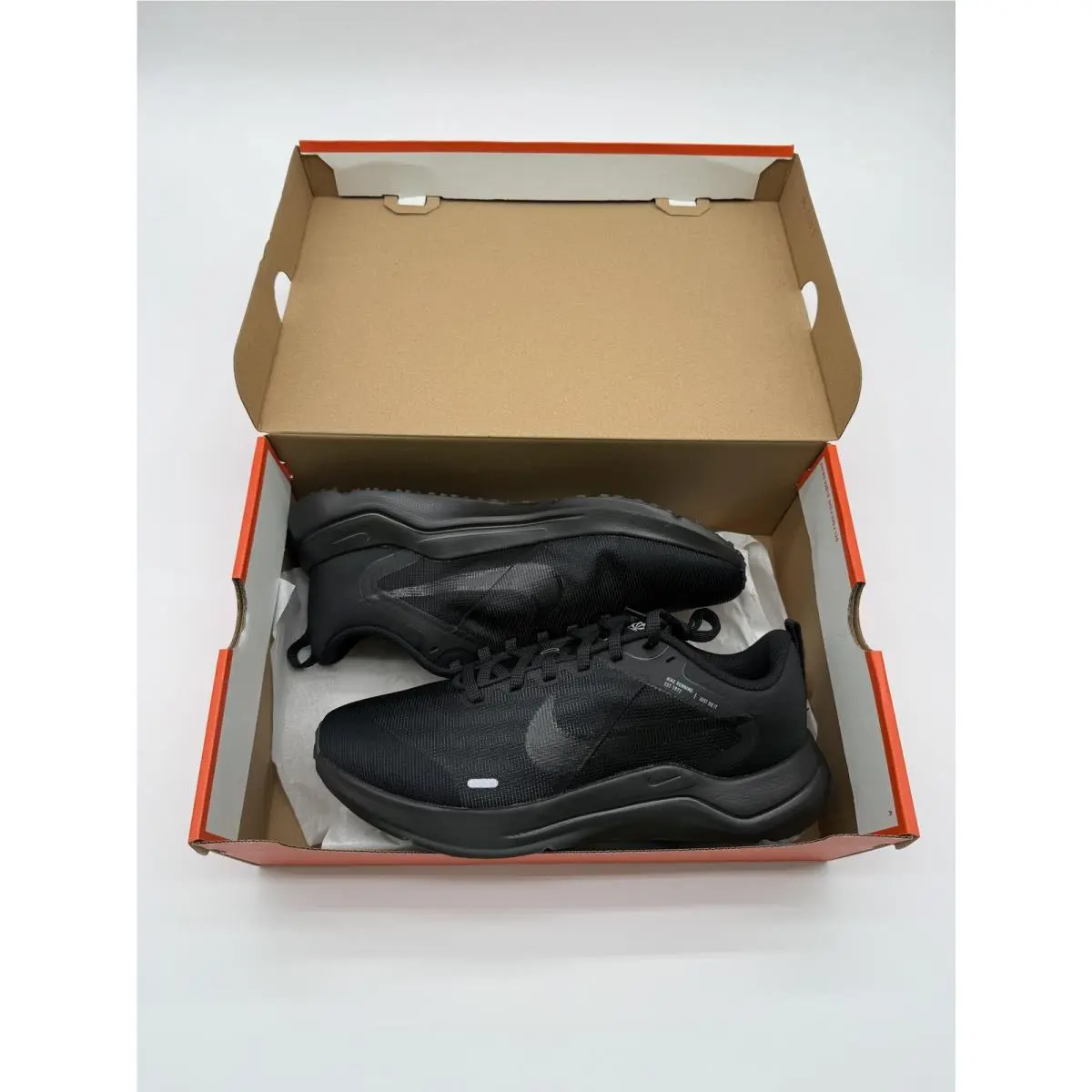 Nike Downshifter 12 4E Wide Running Shoes Mens Size 8.5 Black DM0919 002