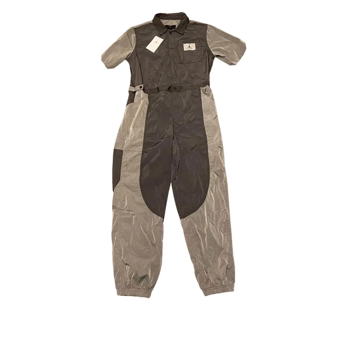 Nike clothing - DD7063-010 - DD7063-010 - Gray (UPC: 0195239804793) 1