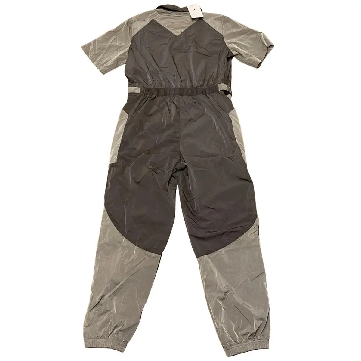 Nike clothing - DD7063-010 - DD7063-010 - Gray (UPC: 0195239804793) 2