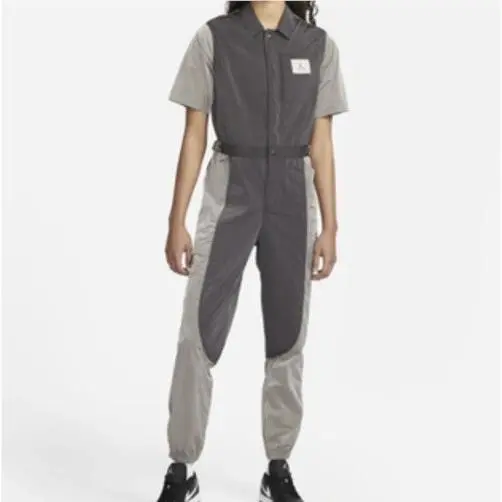 Nike Jordan Essentials Women`s Flight Suit Jumpsuit DD7063 Gray Sz M