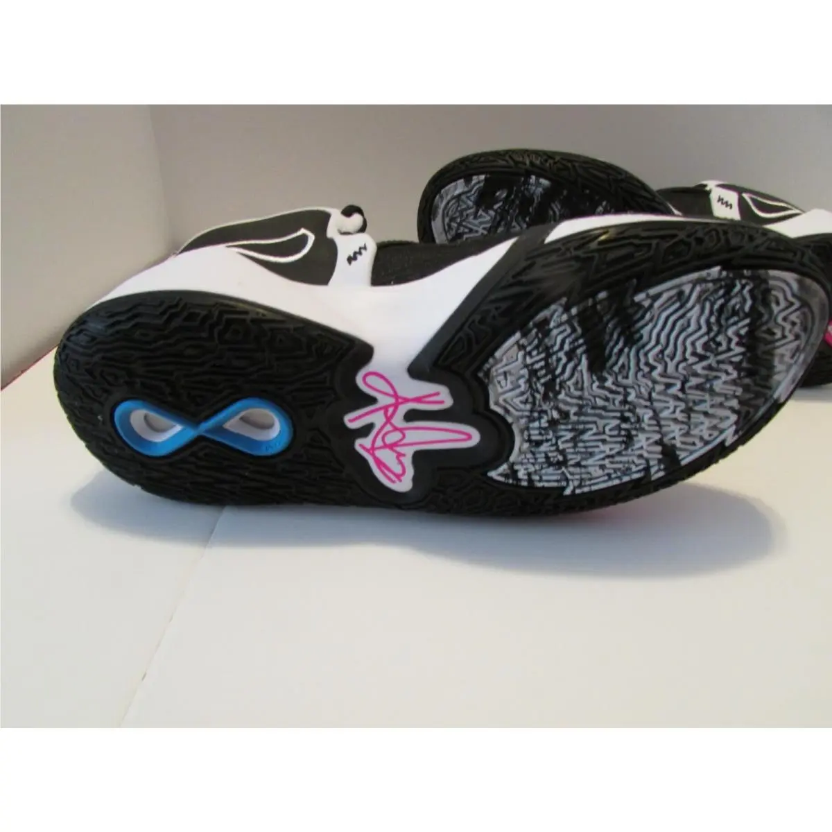 Nike shoes - Nike Kyrie Infinity - Kyrie Infinity - CZ0204 003 - Black/White-Iron Grey 3