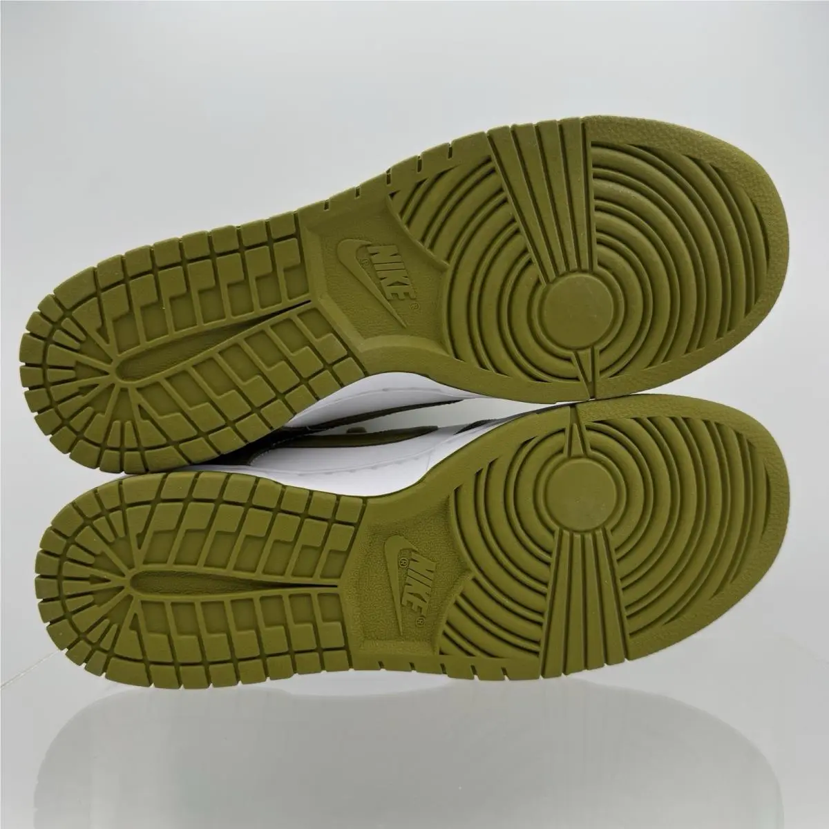 Nike shoes - Nike Dunks - Dunks - DV0833-105 - Green 3