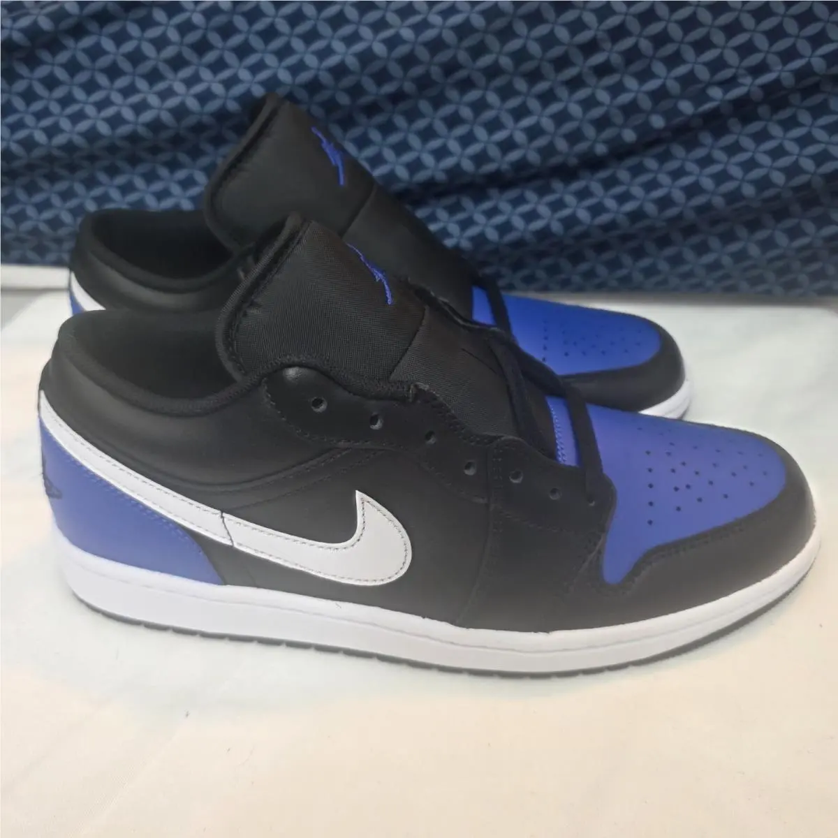 Nike shoes - Nike Air Jordan 1 - Air - 553558-042 - BLACK/WHITE/BLUE (UPC: 197601788144) 0