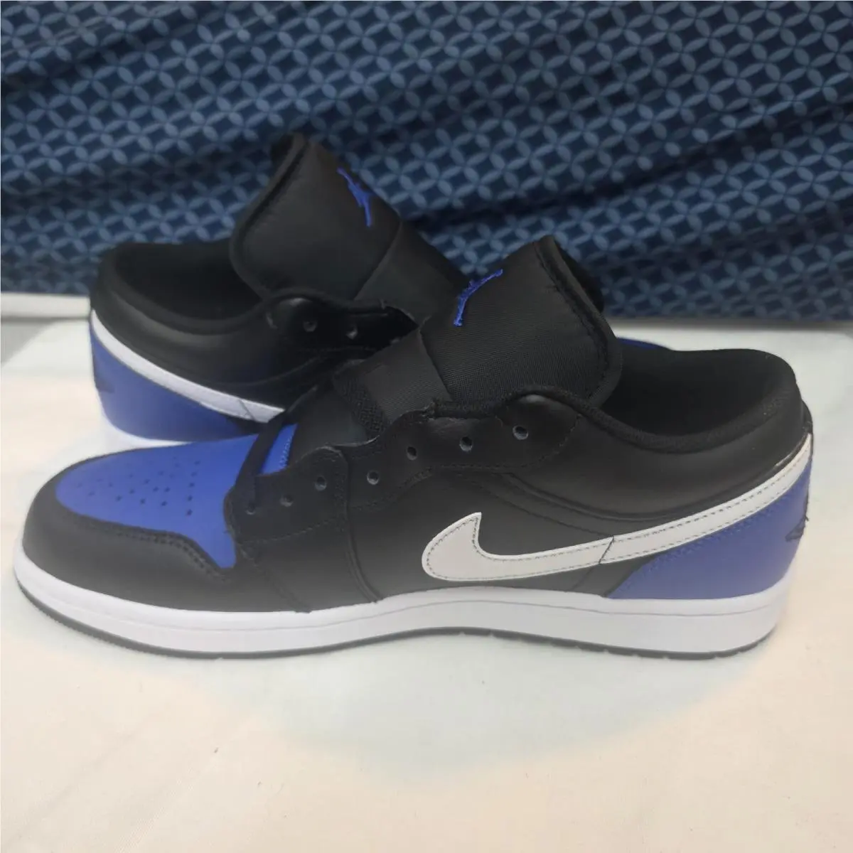 Nike shoes - Nike Air Jordan 1 - Air - 553558-042 - BLACK/WHITE/BLUE (UPC: 197601788144) 1