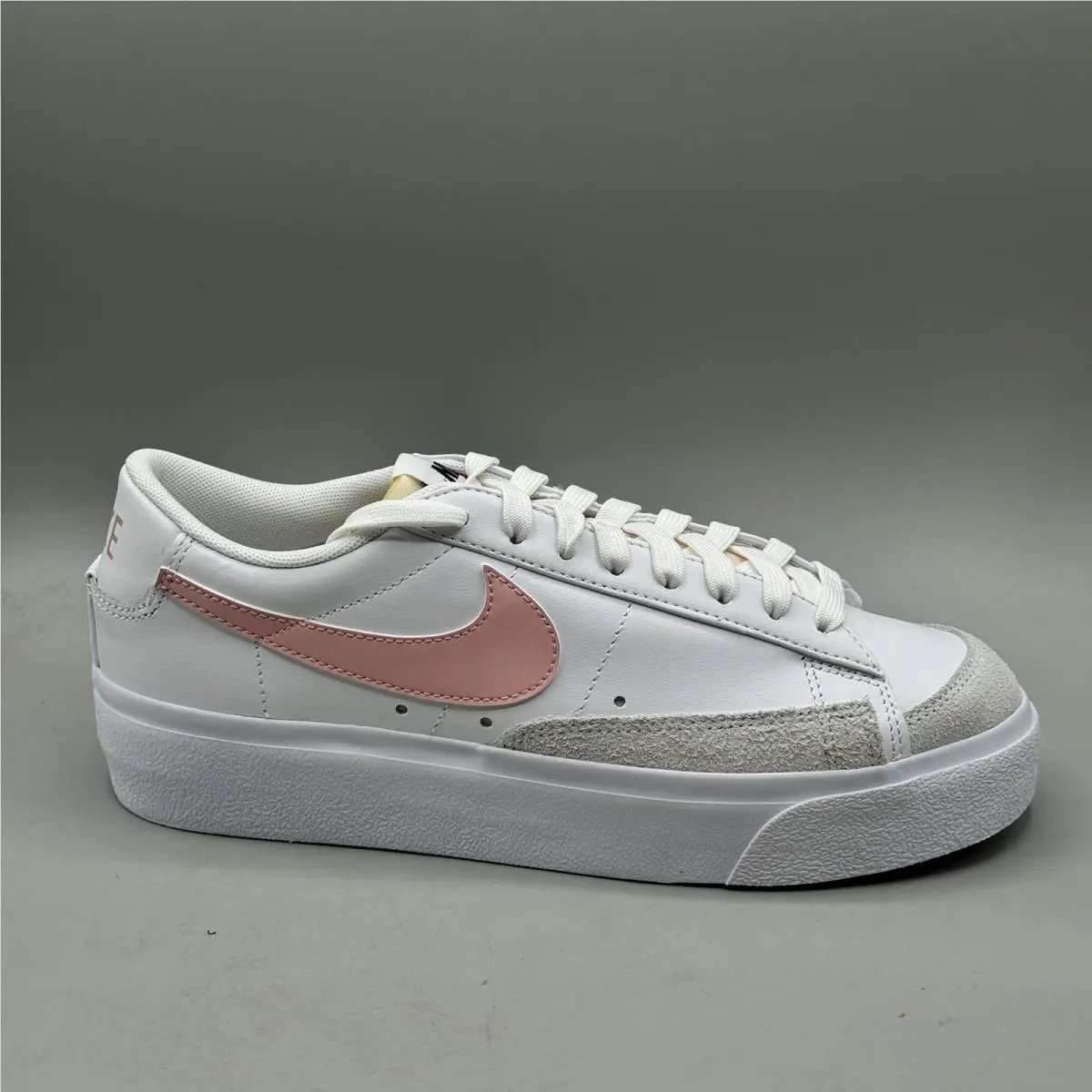 Nike shoes - Nike Blazer - Blazer - DJ0292-103 - White 1