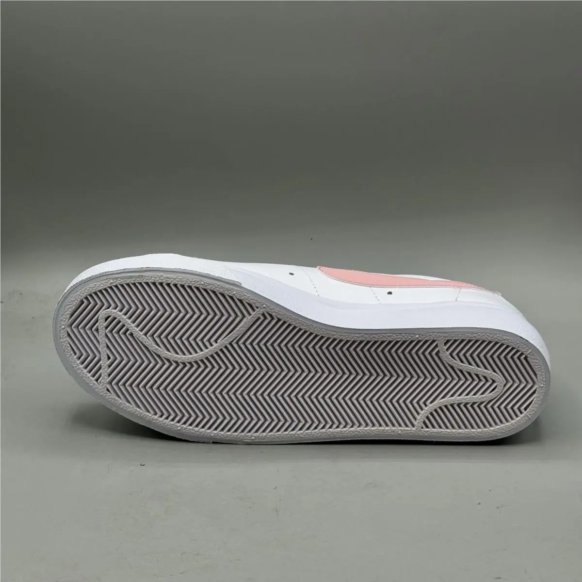 Nike shoes - Nike Blazer - Blazer - DJ0292-103 - White 3
