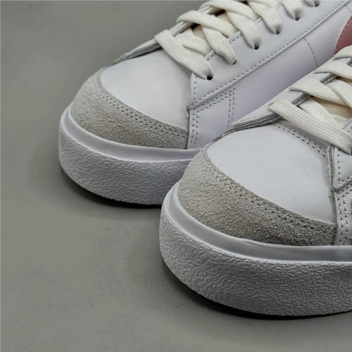 Nike shoes - Nike Blazer - Blazer - DJ0292-103 - White 4