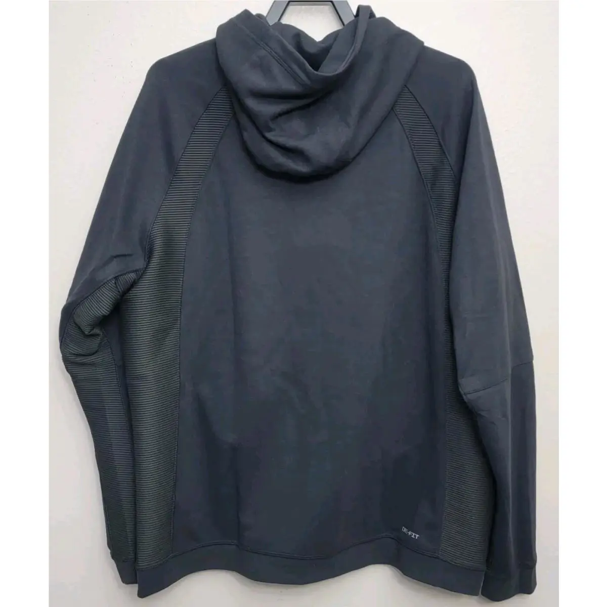 Nike clothing - DR2115-010 - DR2115-010 - Black (UPC: 195870256753) 4