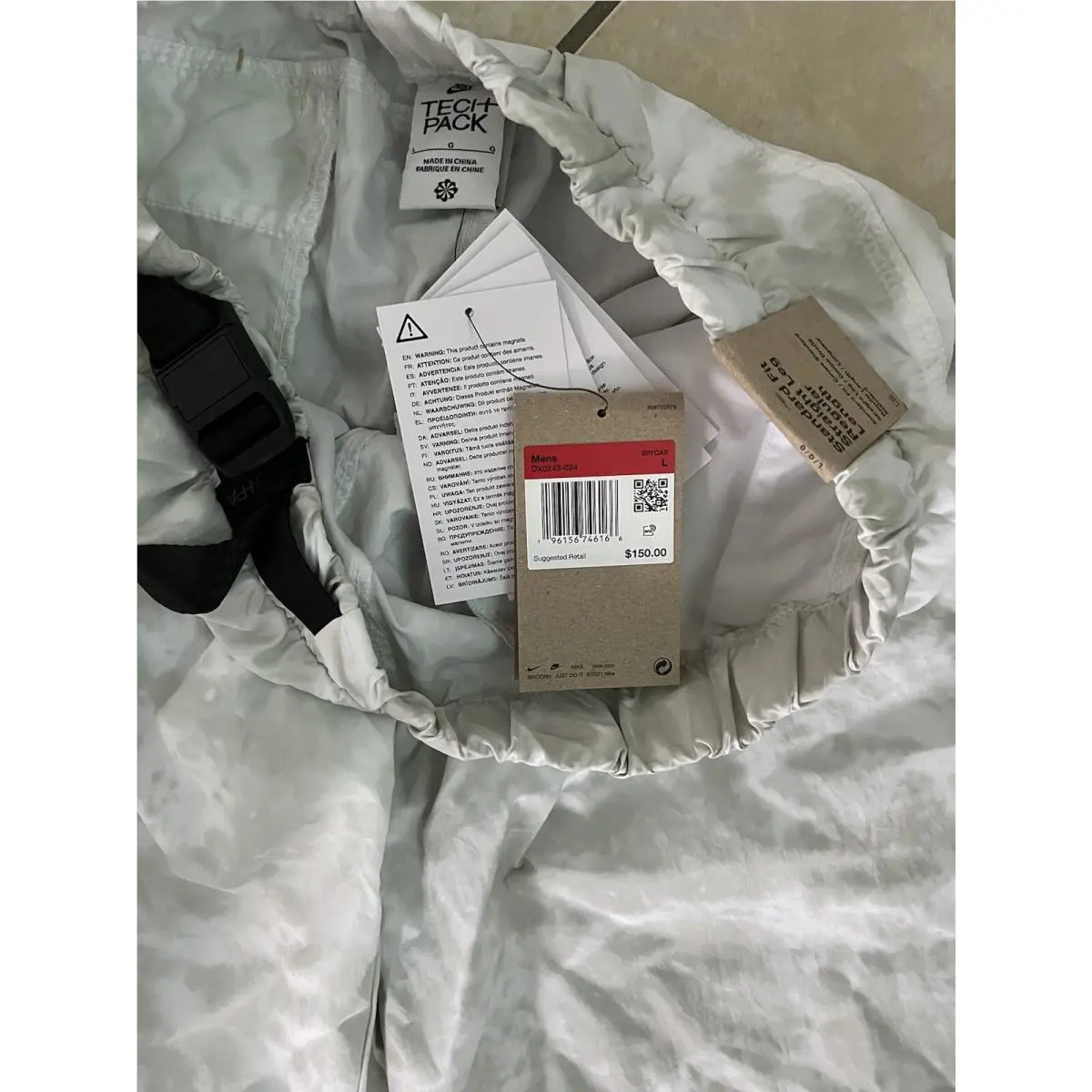 Nike clothing - Nike Sportswear Tech Pack Pants - DX0243034 - Silver 6