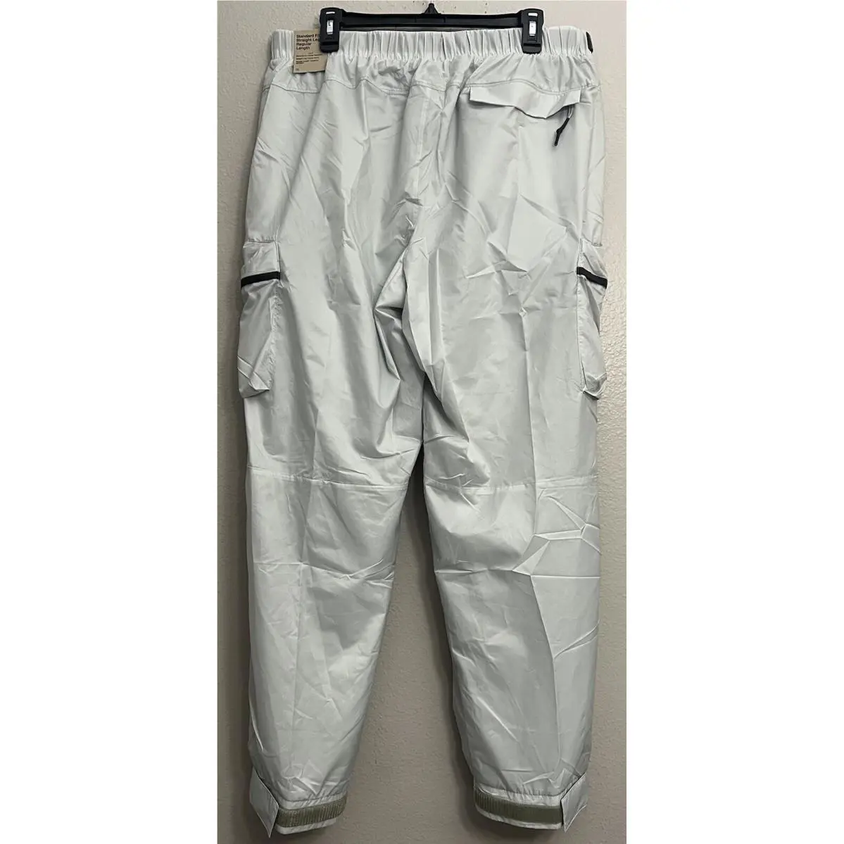 Nike clothing - Sportswear Tech - Sportswear Tech - DQ4278-034 - Light Silver (UPC: 196153517158) 3