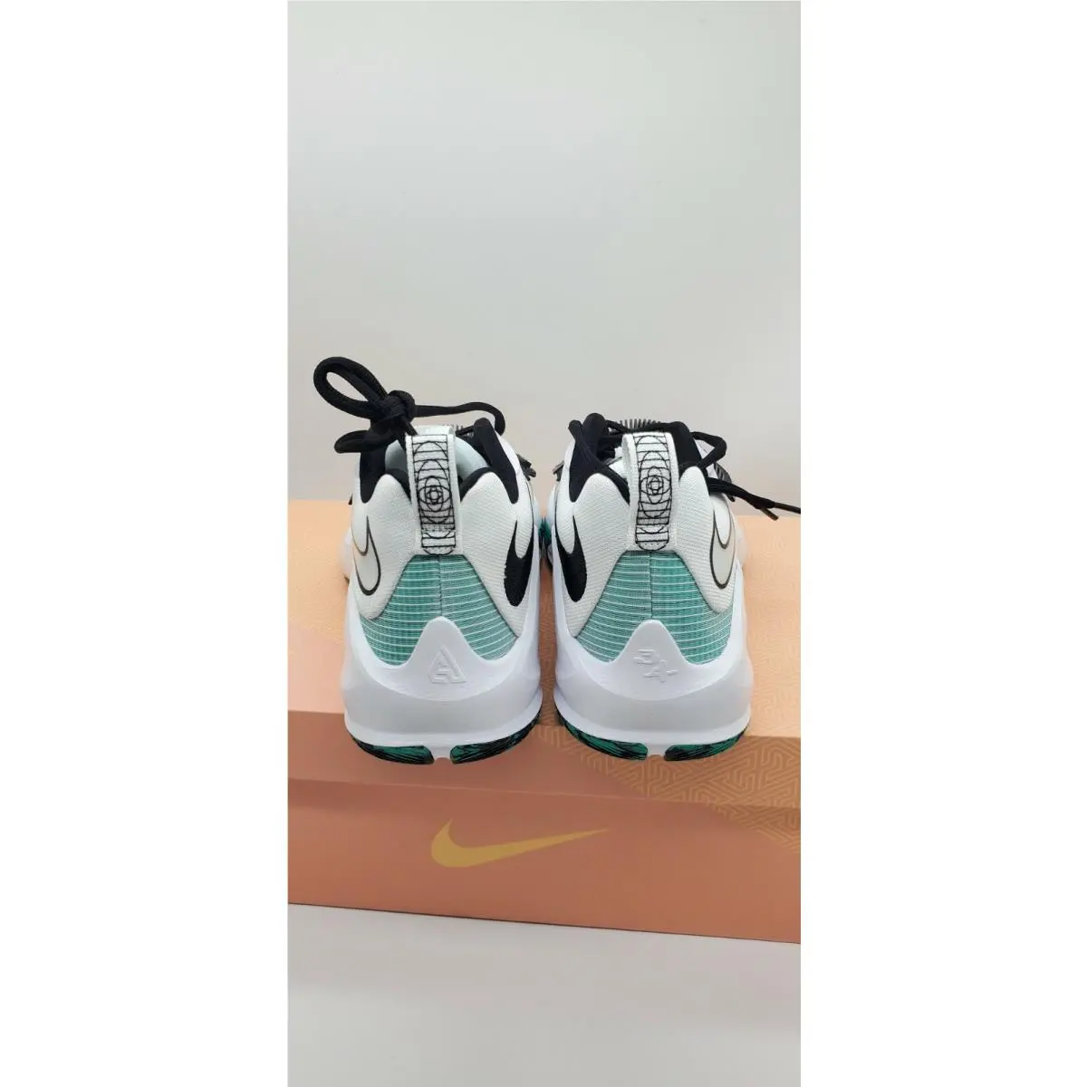 Nike shoes - Zoom Freak 3 GS - Zoom Freak - DA0694-101 - White/Black-Clear Emerald 6
