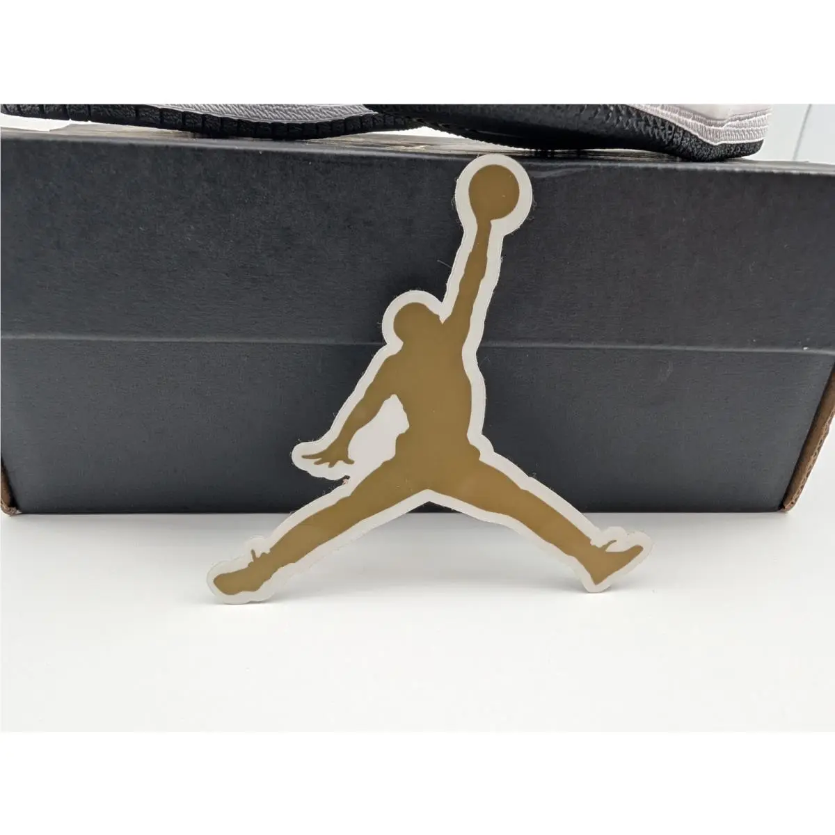 Nike shoes - Air Jordan 1 Mid - Air Mid - 640735 079 - Red 6