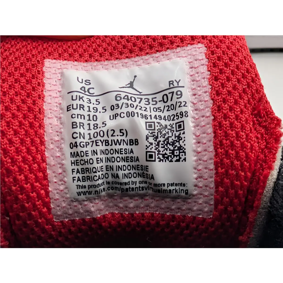 Nike shoes - Air Jordan 1 Mid - Air Mid - 640735 079 - Red 4