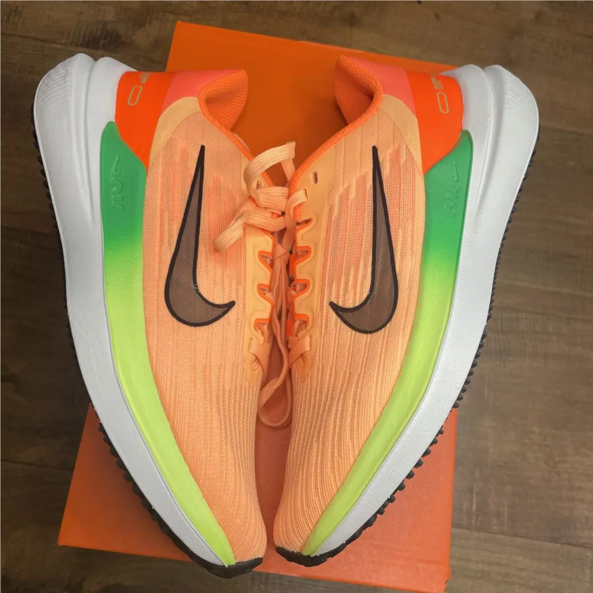 Nike shoes - NIKE WINFLO 9 - WINFLO - DD8686-800 - Orange (UPC: 196149107301) 3