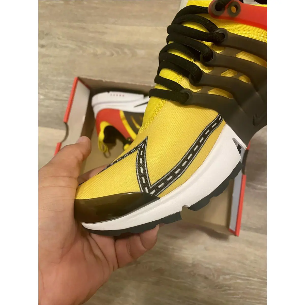 Nike shoes - Nike Air Presto - Air Presto - CT3550 700 - Speed Yellow/Black (UPC: 195866426429) 2
