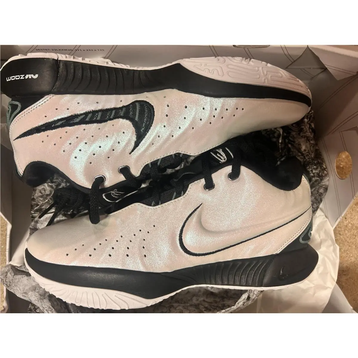 Nike shoes - Nike LeBron 21 - LeBron - HF5841-100 - White (UPC: 197593996640) 3