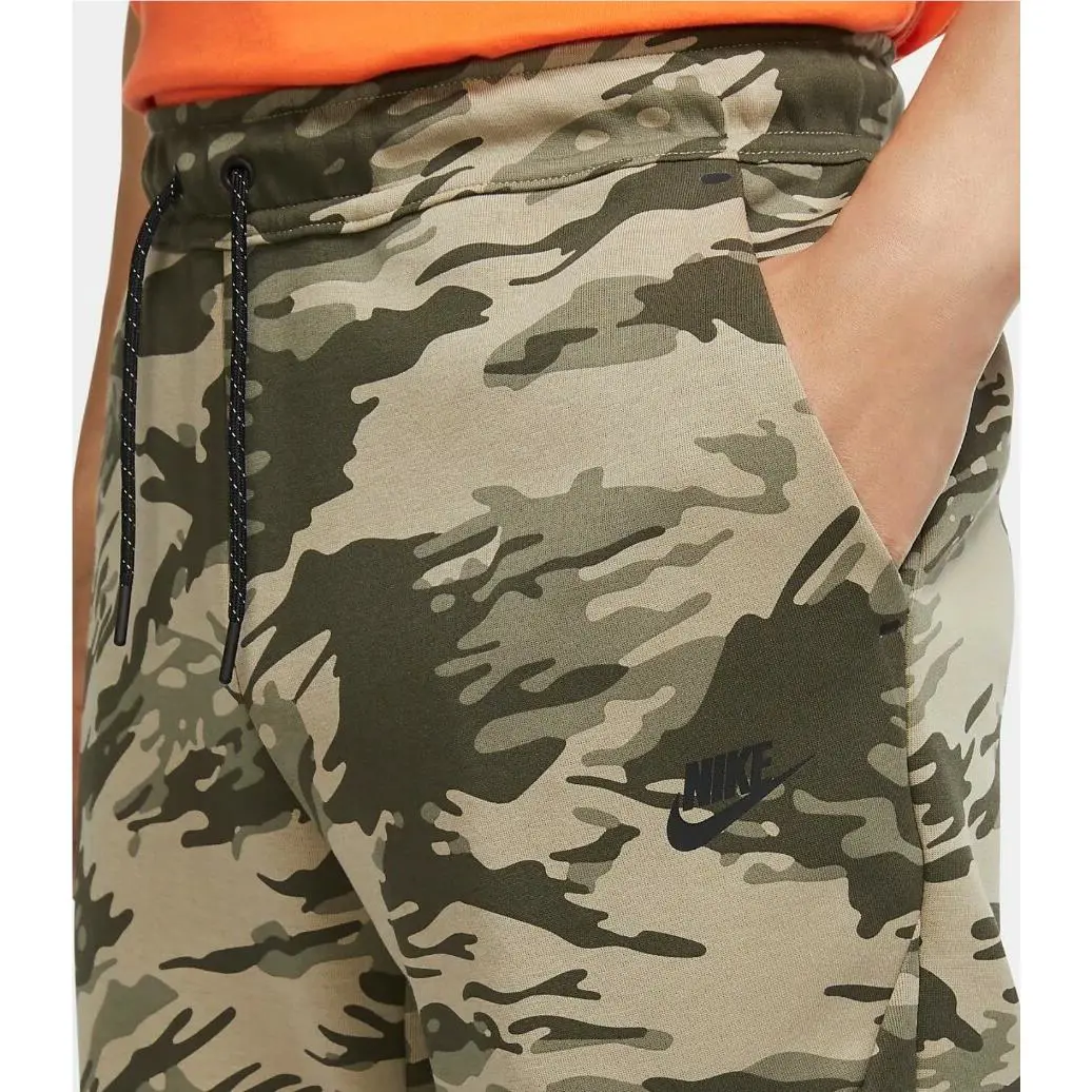 Nike clothing - Nike Tech - Tech - CU4497342 - Green (UPC: 0194494694026) 0