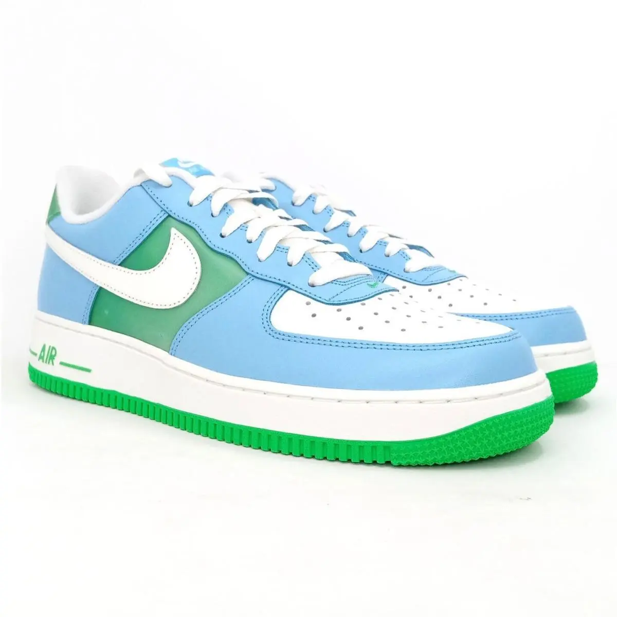 Nike Men`s Air Force 1 `07 Sneakers Size 11 US
