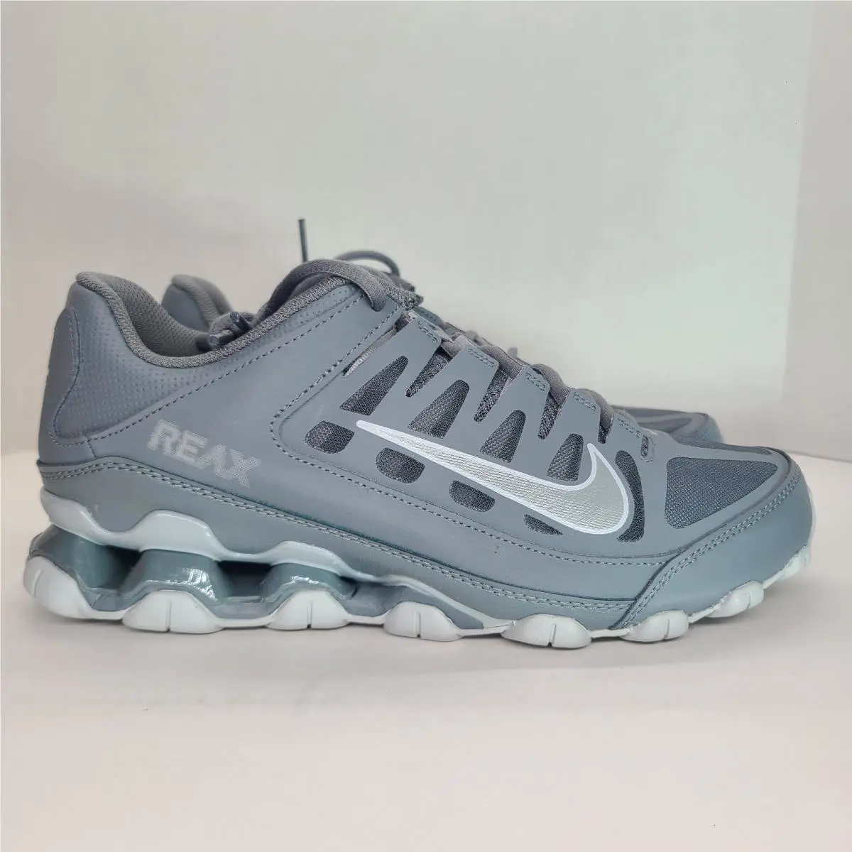 Nike shoes - Nike Reax 8 - Reax - 621716-010 - Gray 1