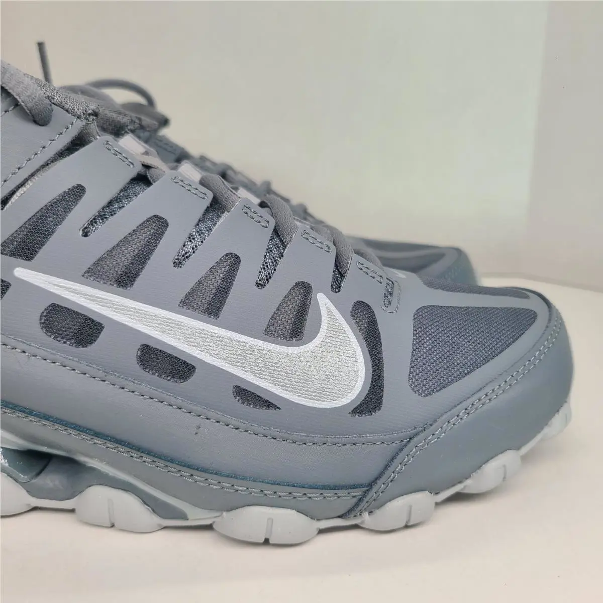 Nike shoes - Nike Reax 8 - Reax - 621716-010 - Gray 4