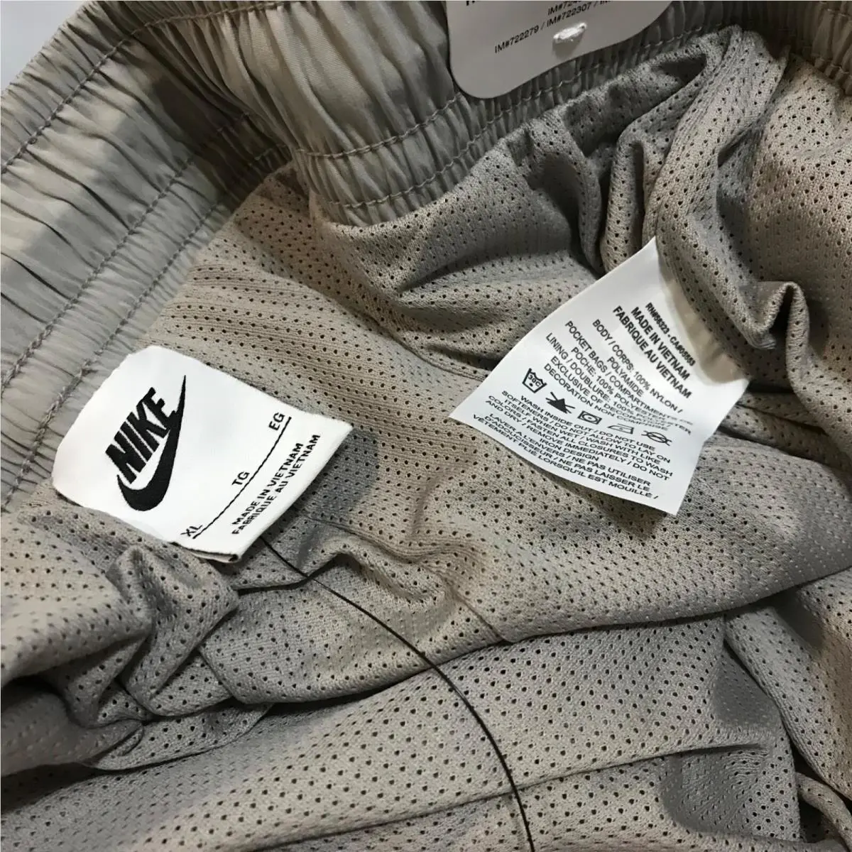 Nike clothing - DQ4343-016 - DQ4343-016 - Gray 11
