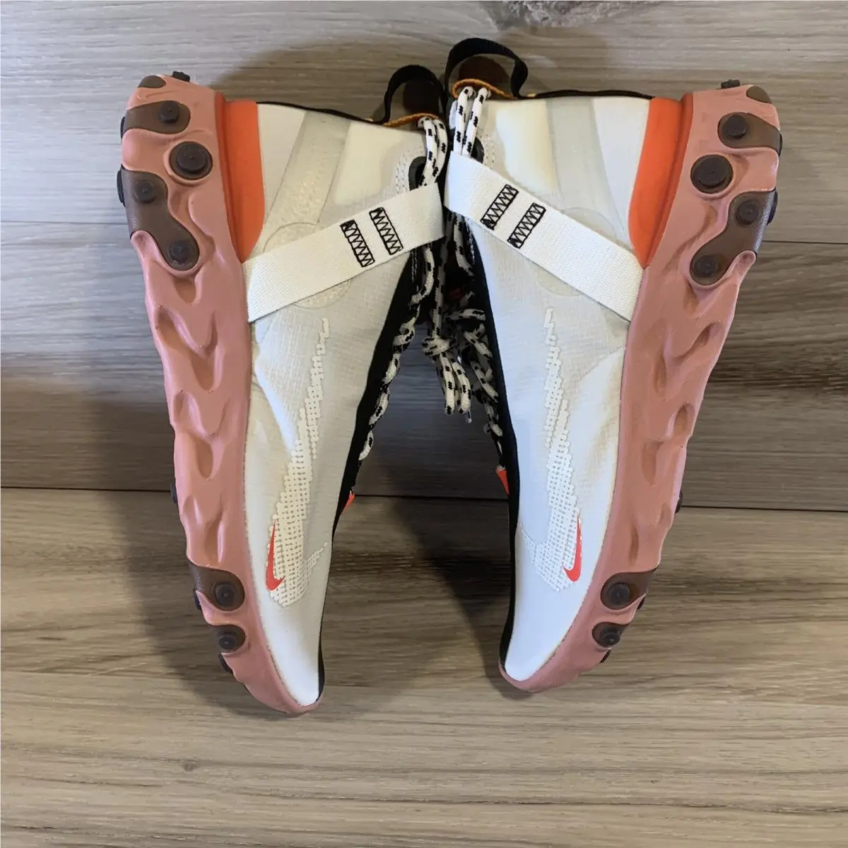 Nike shoes - Nike React Runner - React Runner - AT3143-100 - White 3
