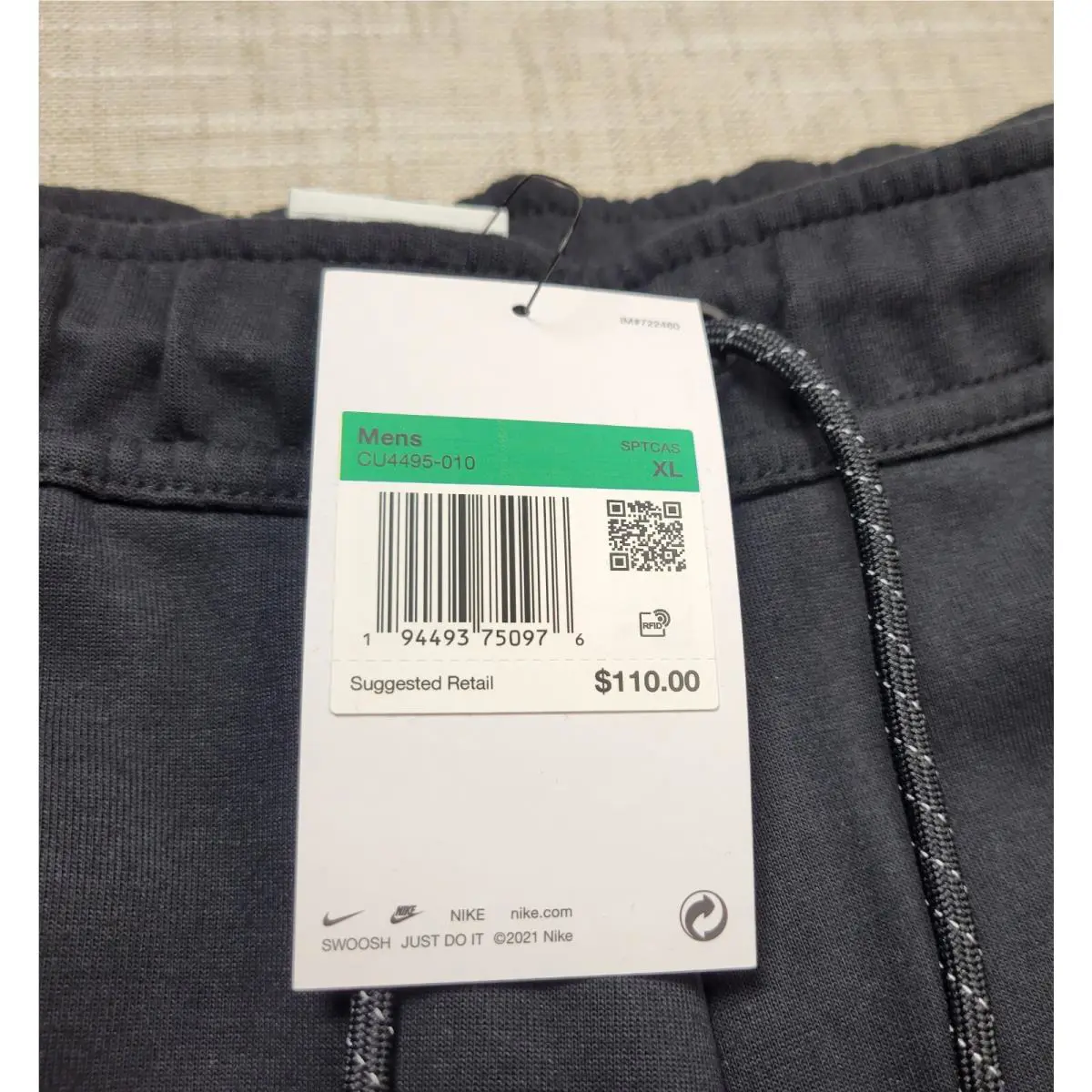 Nike clothing - NIKE NSW Tech - NSW Tech - CU4495-010 - Black 10