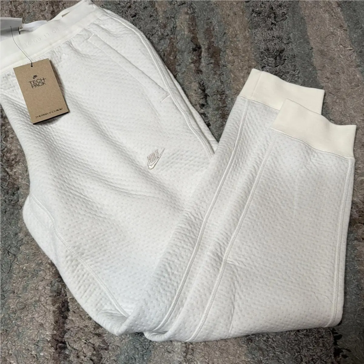 Tech Pack Therma-fit Adv Mens Jogger Pants White Running Size M DD6625-133 by Nike