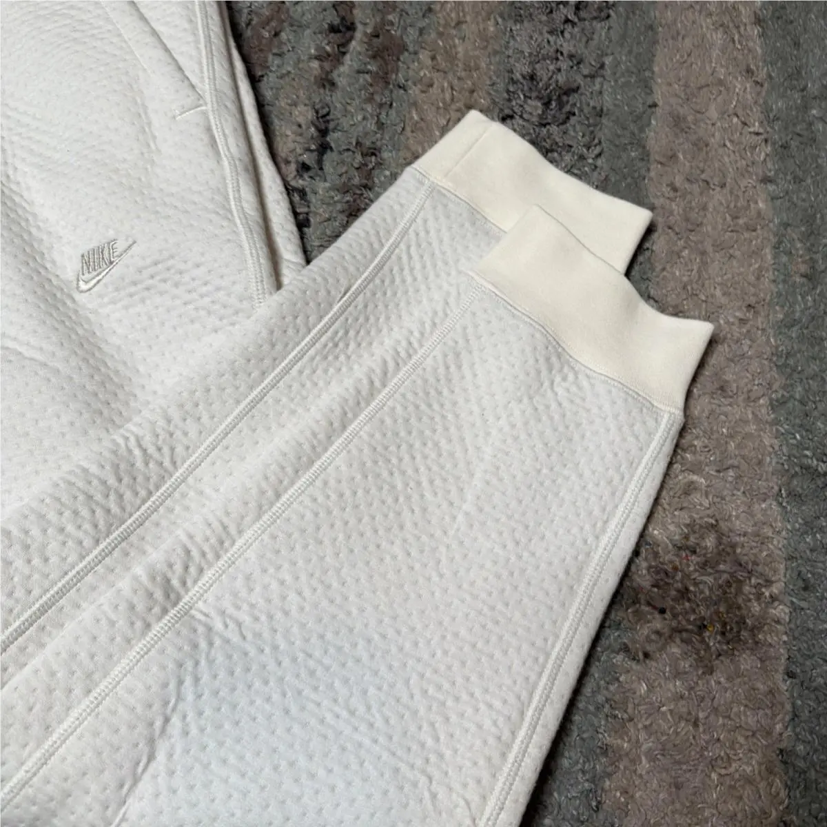 Nike clothing - DD6625-133 - DD6625-133 - White (UPC: 195866710368) 6