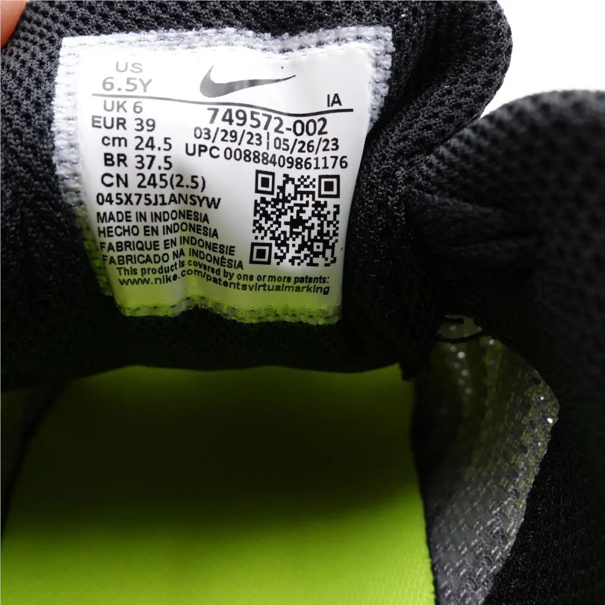 Nike shoes - Nike Air Max Invigor - Air Max Invigor - 749572-002 - Gray, Manufacturer: Wolf Grey/Volt/Black (UPC: 888409861176) 0