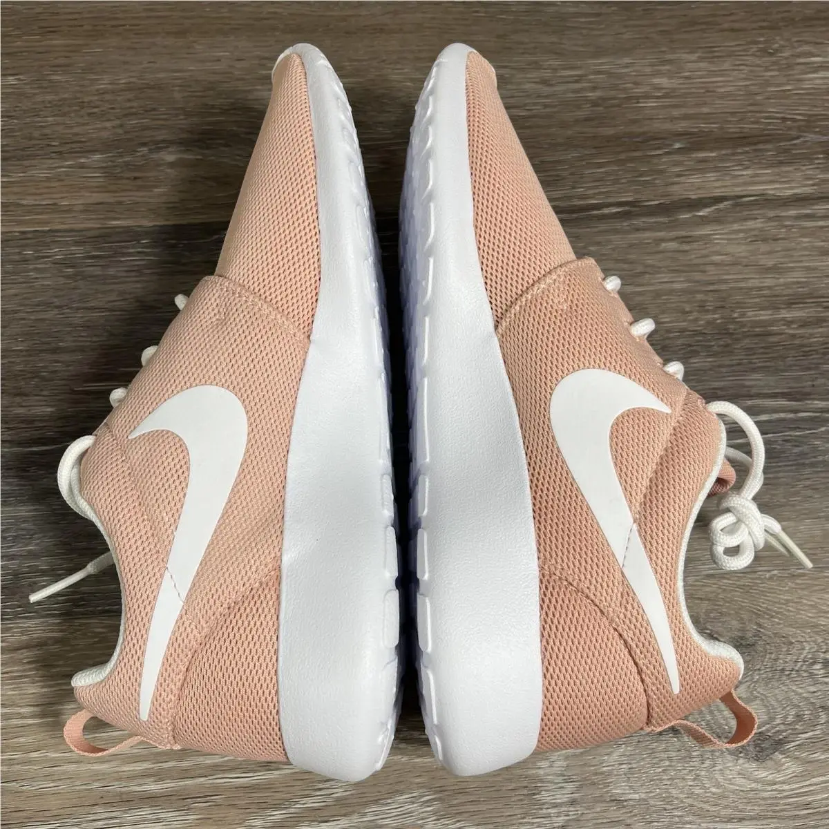 Nike shoes - Nike Roshe One - Roshe One - 844994-603 - Pink (UPC: 00882801194269) 9