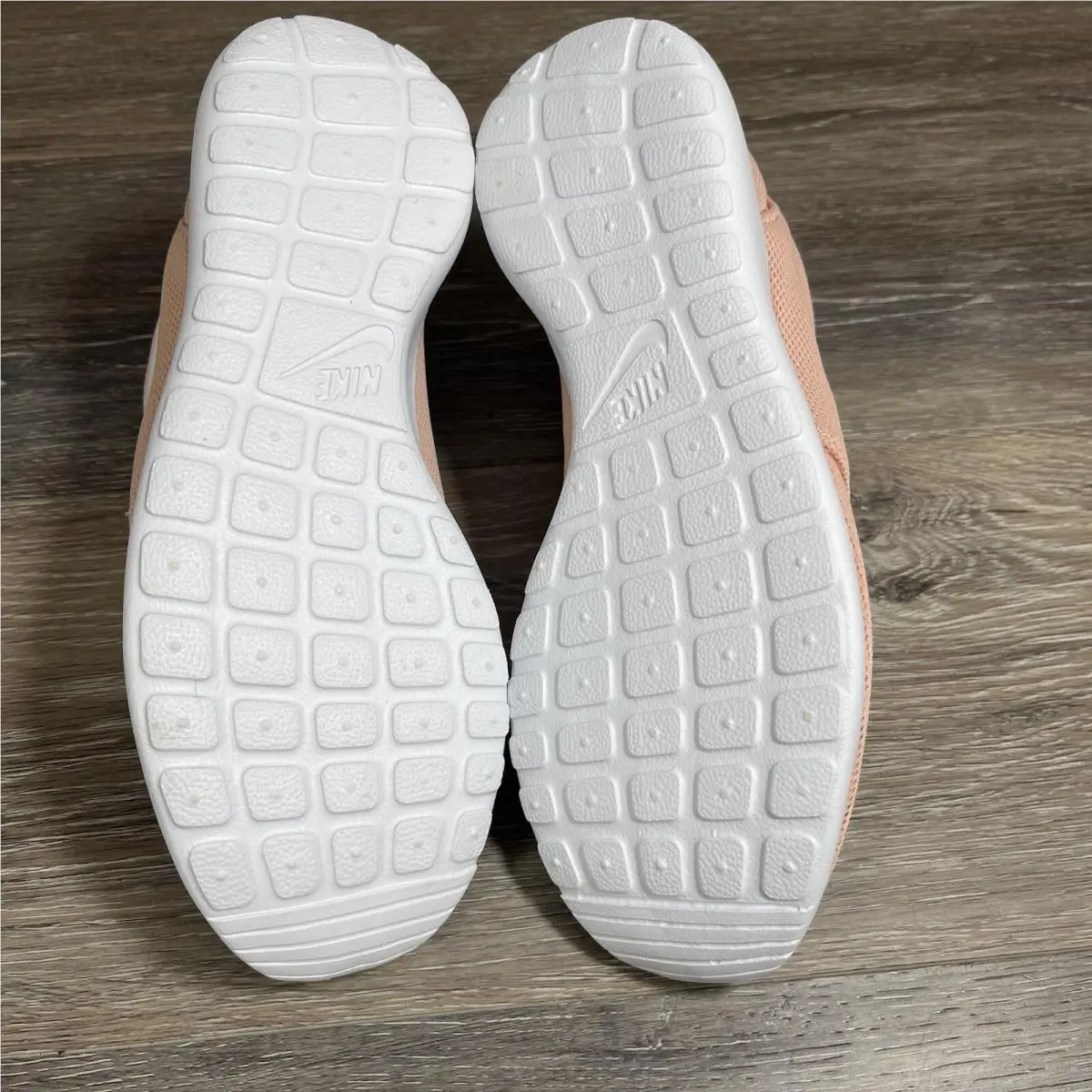 Nike shoes - Nike Roshe One - Roshe One - 844994-603 - Pink (UPC: 00882801194269) 12