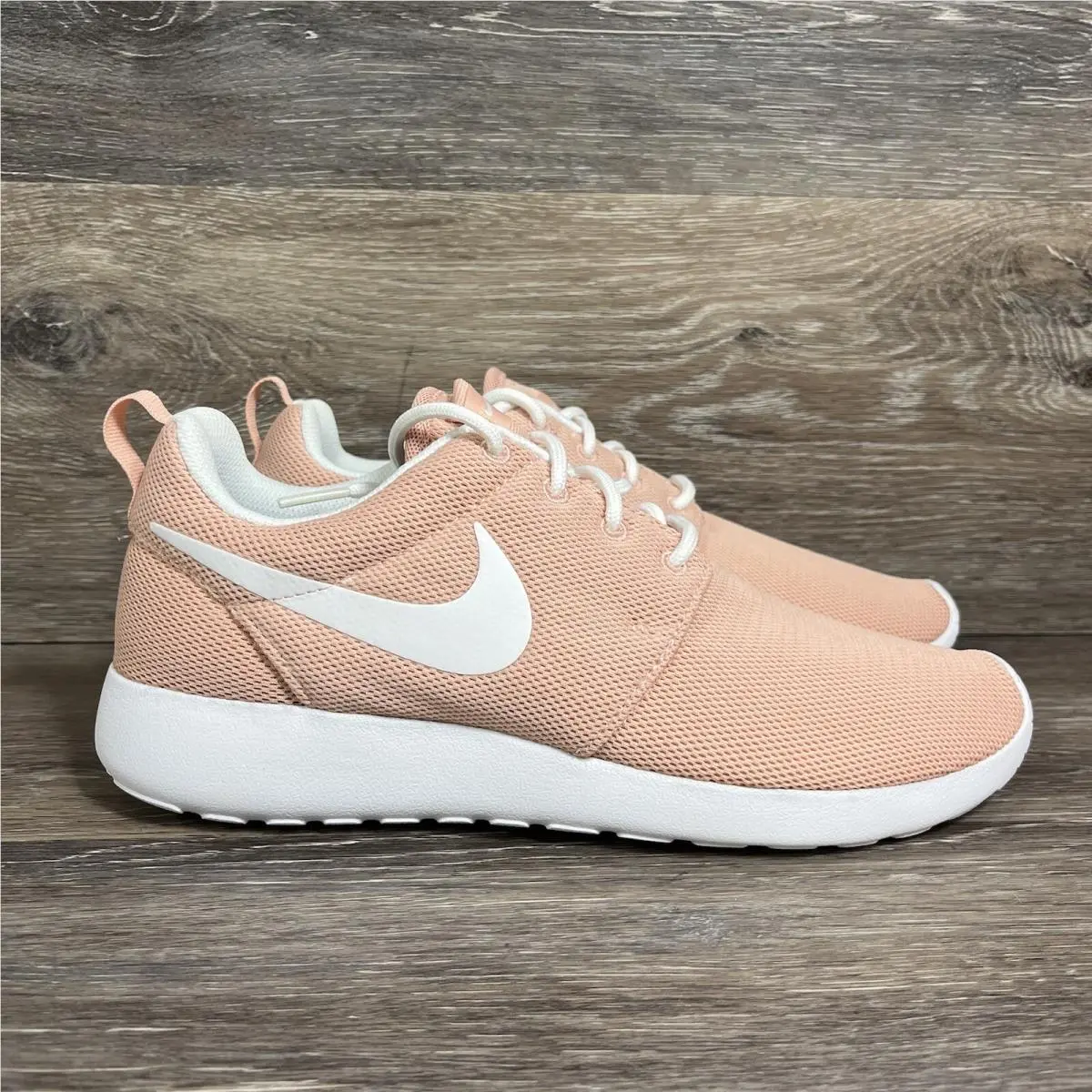 Nike shoes - Nike Roshe One - Roshe One - 844994-603 - Pink (UPC: 00882801194269) 0