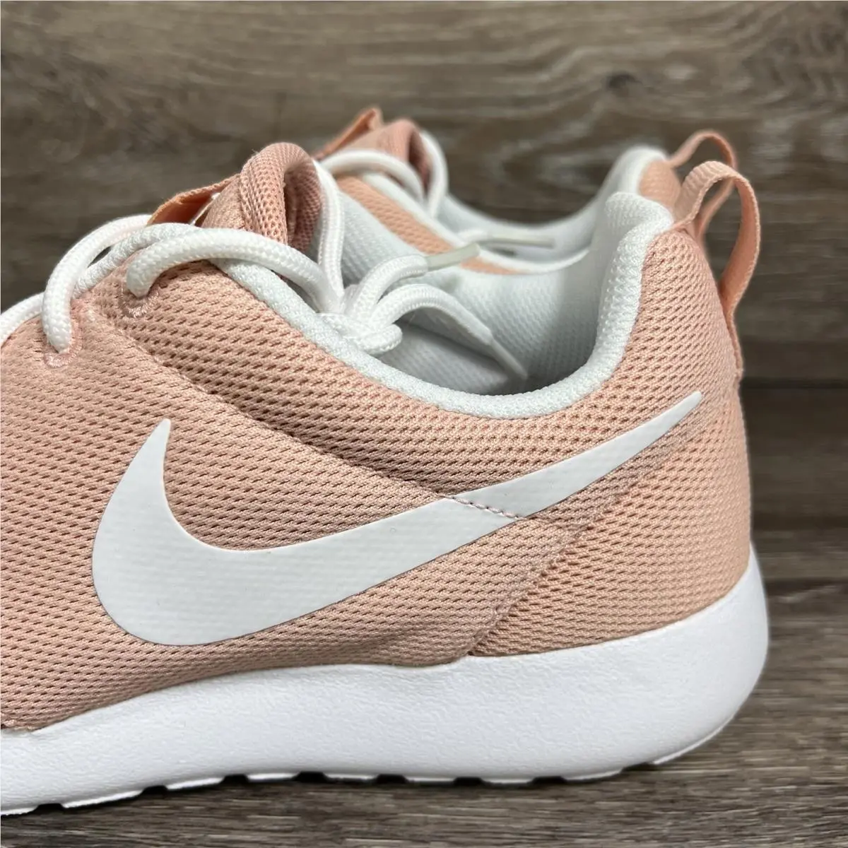 Nike shoes - Nike Roshe One - Roshe One - 844994-603 - Pink (UPC: 00882801194269) 7