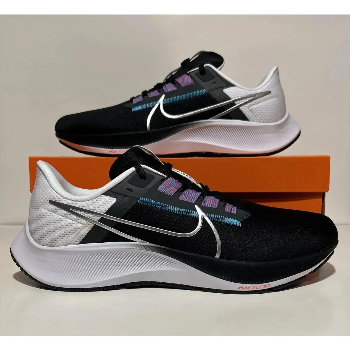 Nike Air Zoom Pegasus 38 Men`s Size 12 Black Silver White Athletic Sneaker
