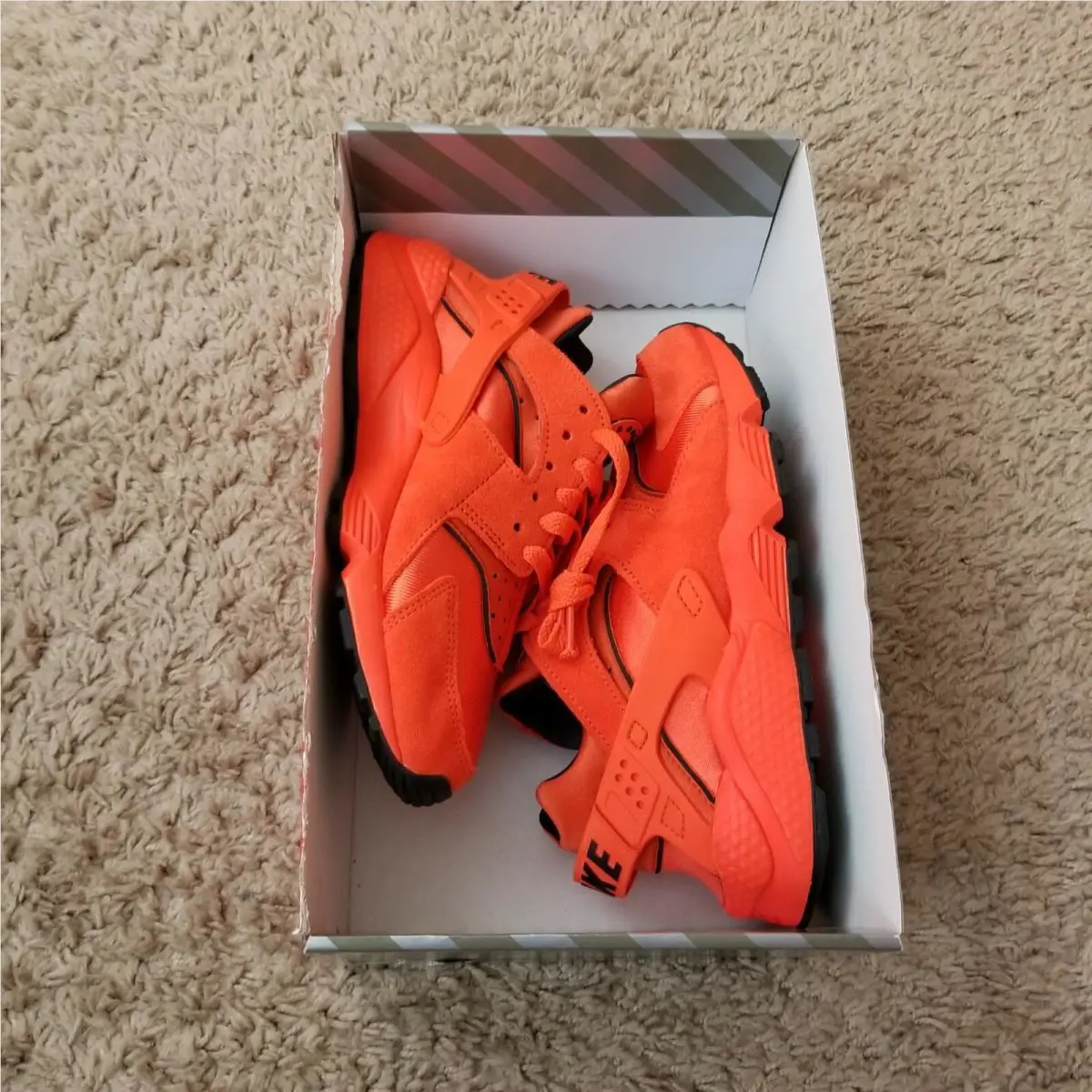 Nike shoes - Nike Air Huarache - Air Huarache - DQ8589-800 - Orange 3