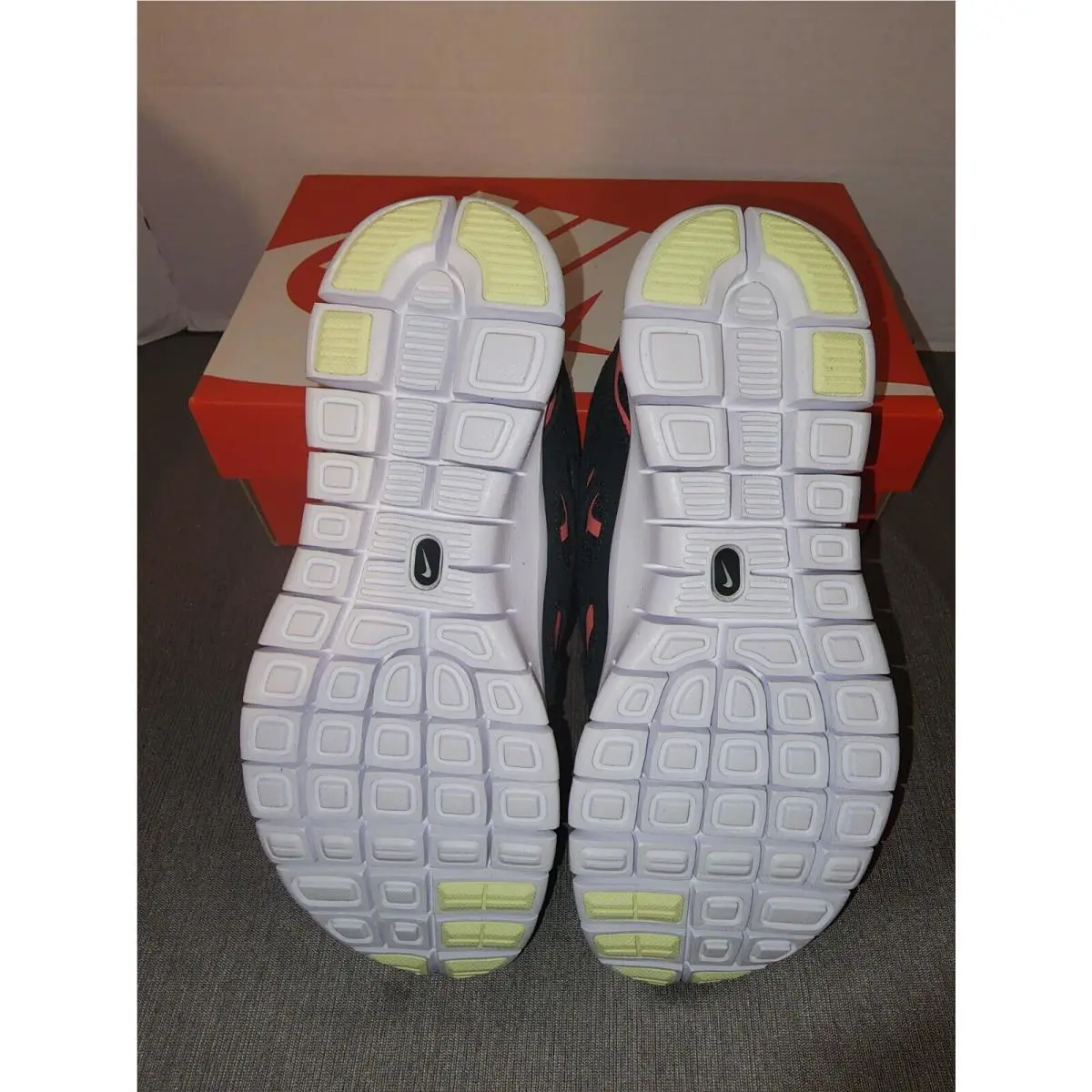 Nike shoes - Nike Free Run - Free Run - DM9057-002 - Black/Lime Ice/Magic Ember (UPC: 195240950533) 2