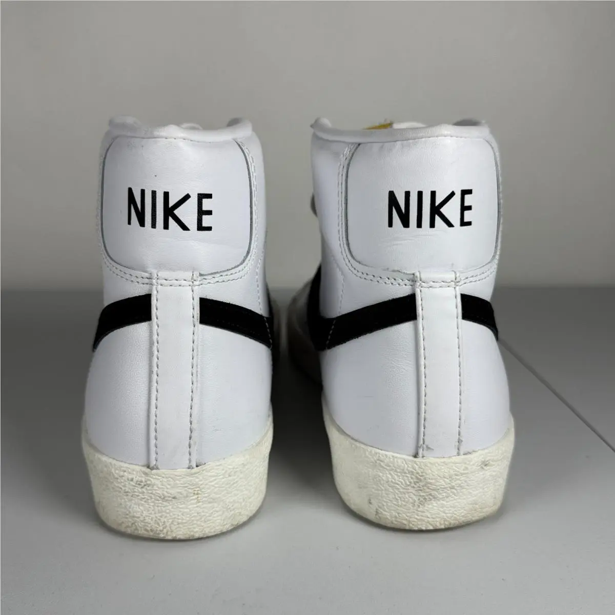 Nike shoes - Blazer Mid 77 - Blazer Mid - BQ6806-100 - White 3