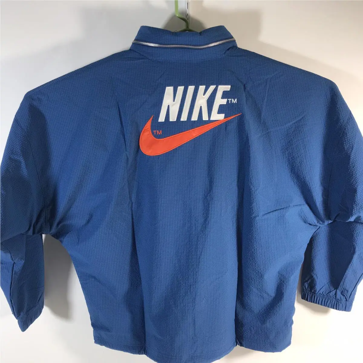 Nike clothing - Nike Sportswear Lined Woven Jacket - DM5285 407 - Blue (UPC: 195868463408) 3