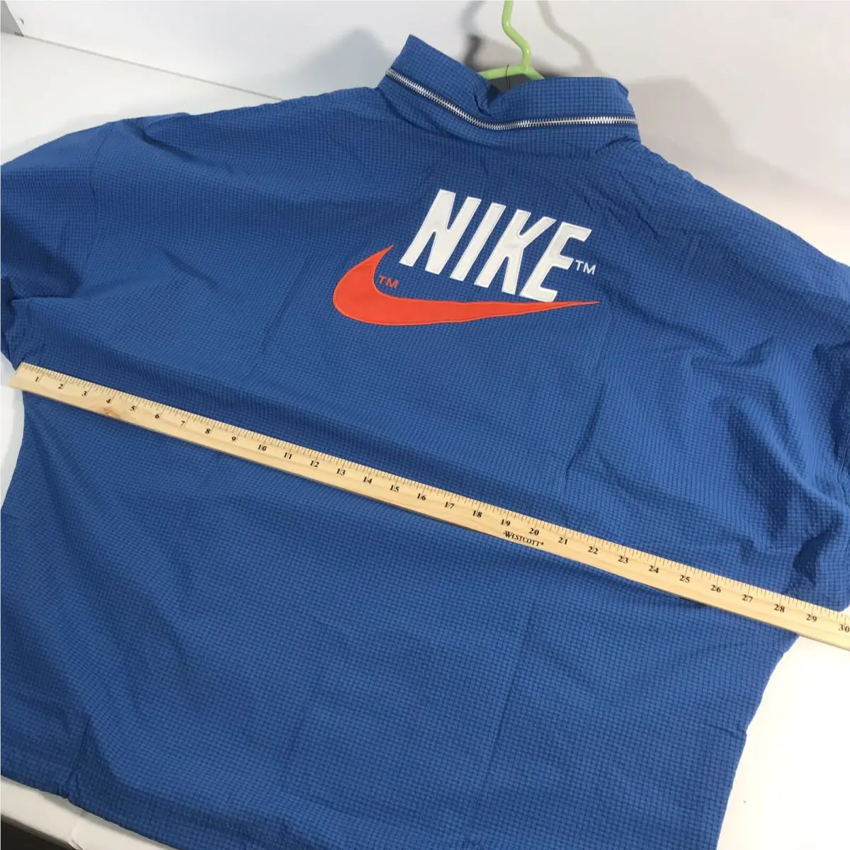 Nike clothing - Nike Sportswear Lined Woven Jacket - DM5285 407 - Blue (UPC: 195868463408) 5