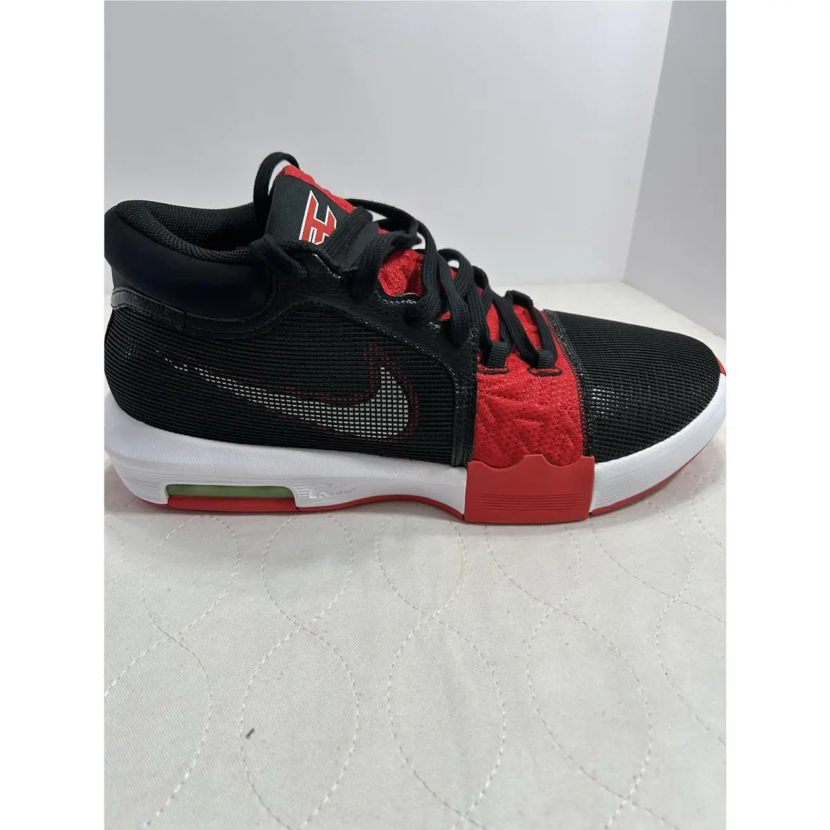 Nike shoes - Nike LeBron Witness 8 - LeBron Witness - FV0400-001 - Black, Manufacturer: Black/White/University Red 5