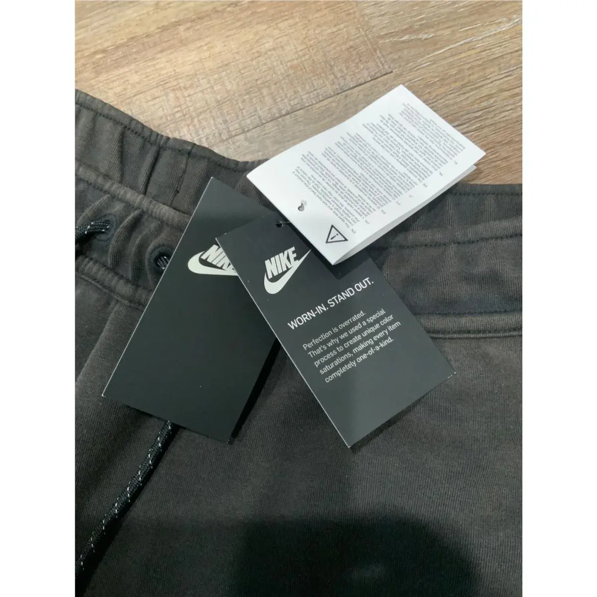 Nike clothing - CZ9918-010 - CZ9918-010 - Black (UPC: 0194956061342) 1